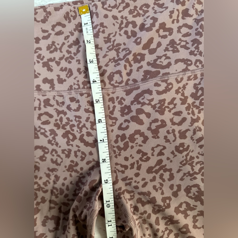 Athleta Elation Ultra High Rise Leggings Size XS Leopard Print - Picture 9 of 9